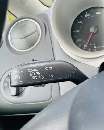 Seat Ibiza cena 17900 przebieg: 150000, rok produkcji 2010 z Żary małe 67